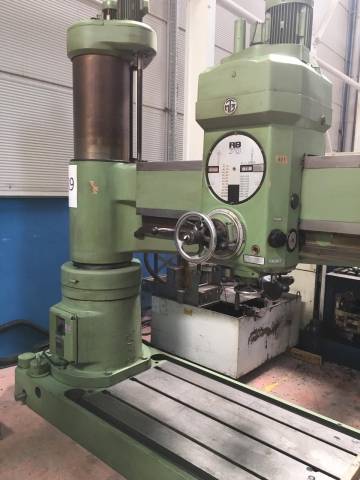 Radial Drilling Machine